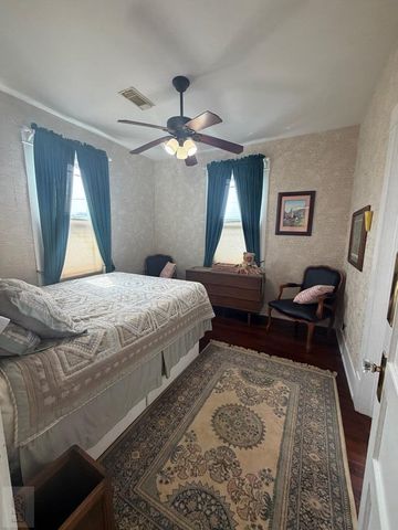 1509 14th Street, Galveston, TX 77550