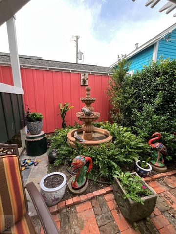1509 14th Street, Galveston, TX 77550