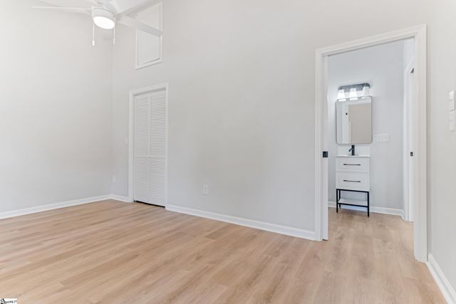 18 Hatch Street, Greenville, SC 29611