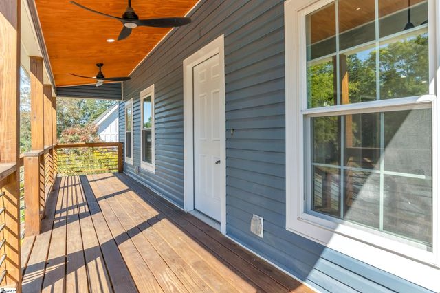 18 Hatch Street, Greenville, SC 29611