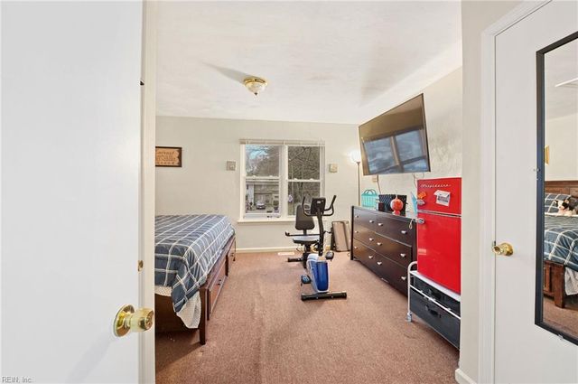 5601 Gregory CT, Portsmouth, VA 23703