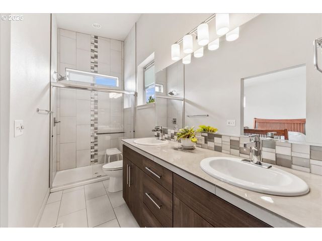 4955 Sw ROSSI Ter, Beaverton, OR 97005