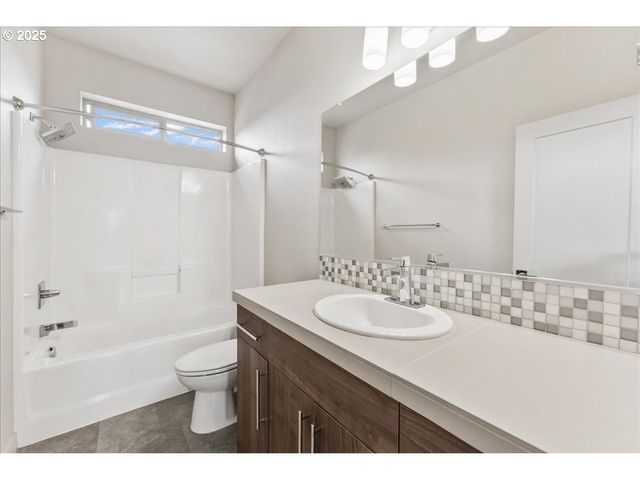 4955 Sw ROSSI Ter, Beaverton, OR 97005