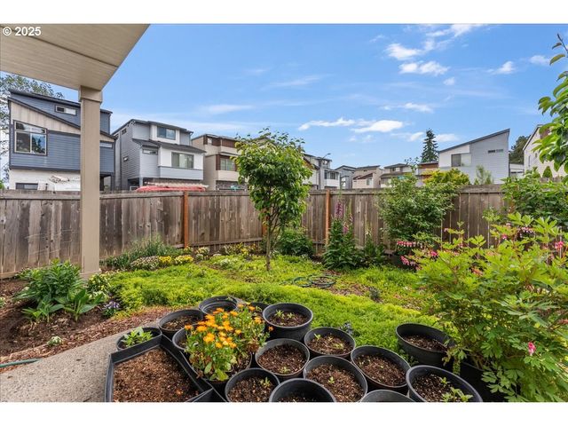 4955 Sw ROSSI Ter, Beaverton, OR 97005