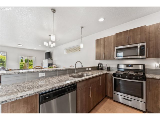 4955 Sw ROSSI Ter, Beaverton, OR 97005