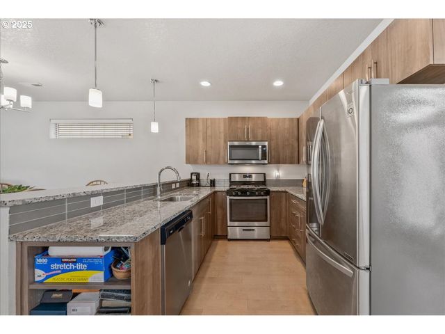 4955 Sw ROSSI Ter, Beaverton, OR 97005