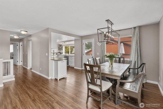 230 Heather Drive, Camano Island, WA 98282