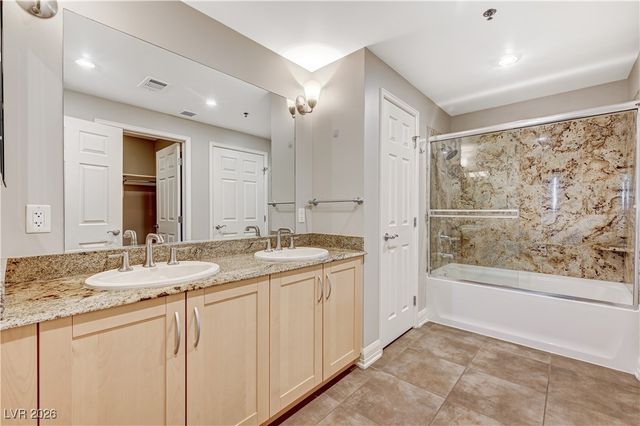 150 Las Vegas Boulevard 1811, Las Vegas, NV 89101