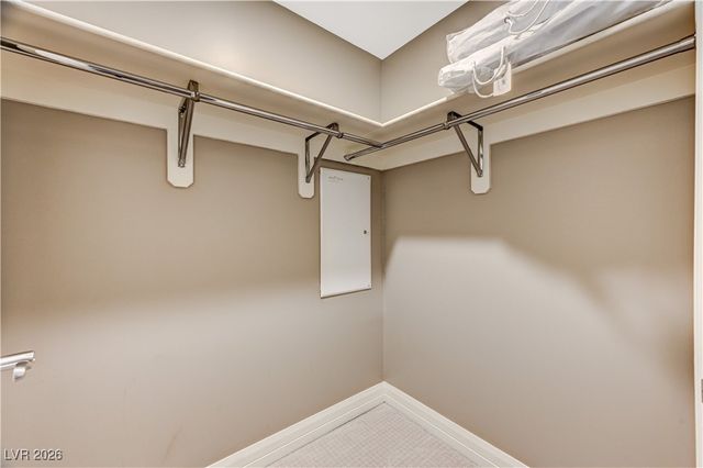 150 Las Vegas Boulevard 1811, Las Vegas, NV 89101