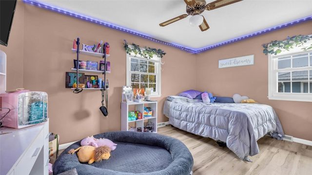 218 Riverview Drive, Vinton, IA 52349