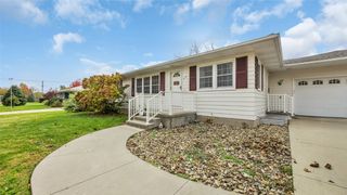 218 Riverview Drive, Vinton, IA 52349
