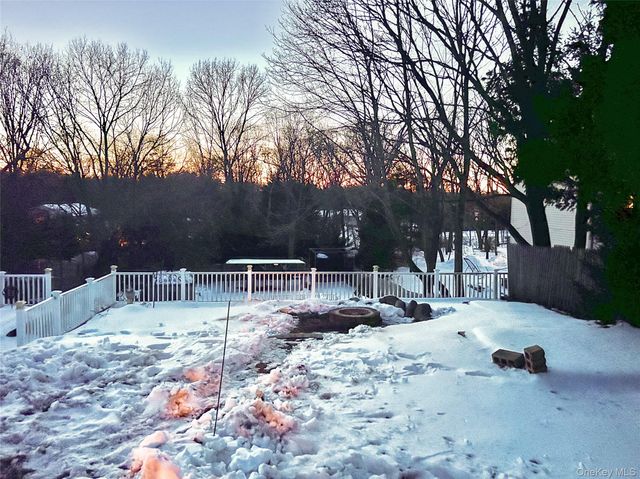 23 Cherry Street, East Northport, NY 11731