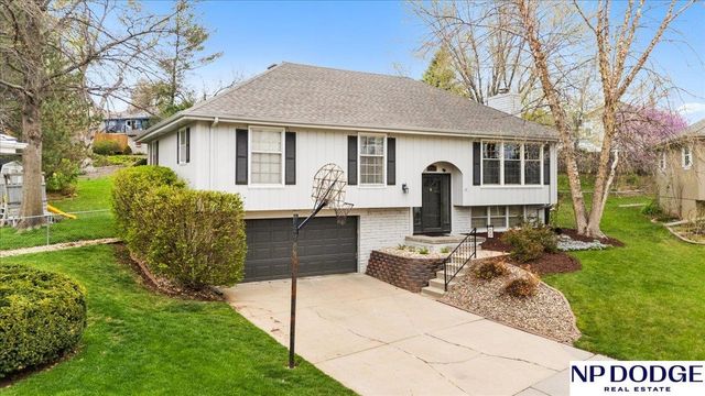 2732 N 123rd Circle, Omaha, NE 68164