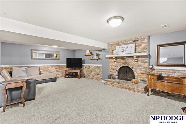 2732 N 123rd Circle, Omaha, NE 68164