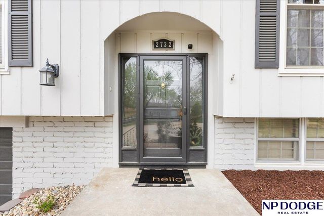 2732 N 123rd Circle, Omaha, NE 68164