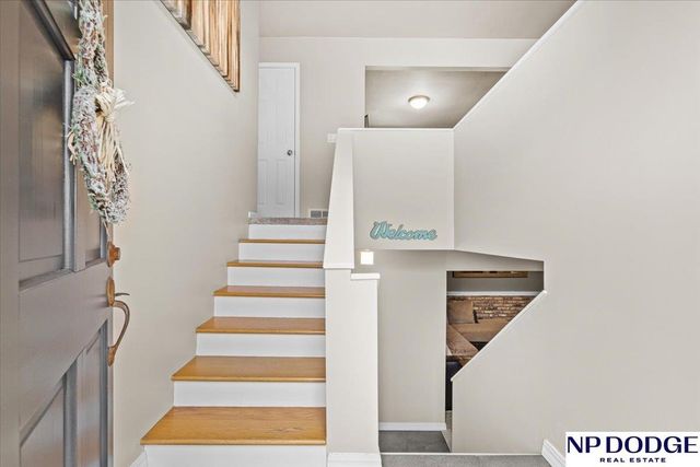 2732 N 123rd Circle, Omaha, NE 68164