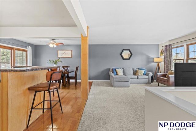 2732 N 123rd Circle, Omaha, NE 68164