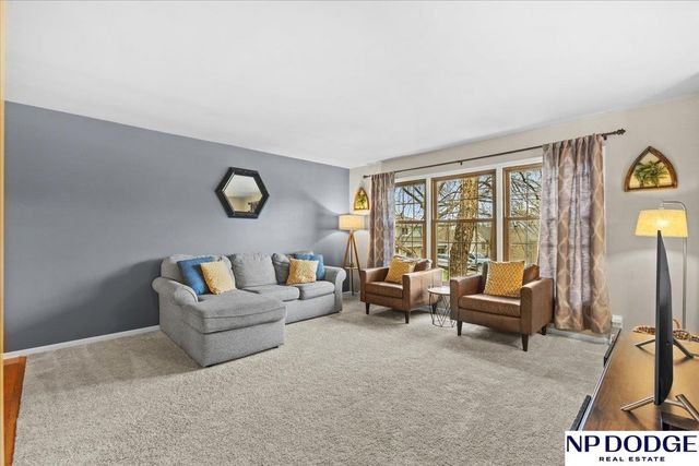 2732 N 123rd Circle, Omaha, NE 68164