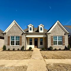 582 Bolivar Drive, Nesbit, MS 38651