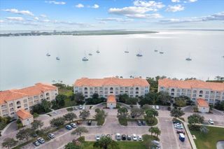 23 Harbour Isle Drive W 106, Fort Pierce, FL 34949