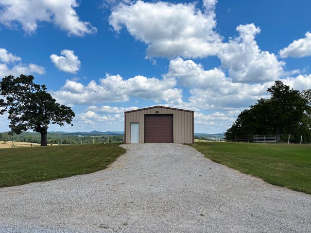 1181 County Road 504, Gainesville, MO 65655