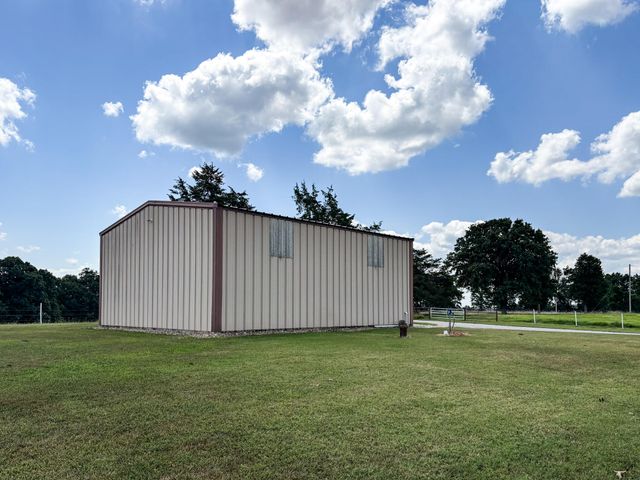 1181 County Road 504, Gainesville, MO 65655