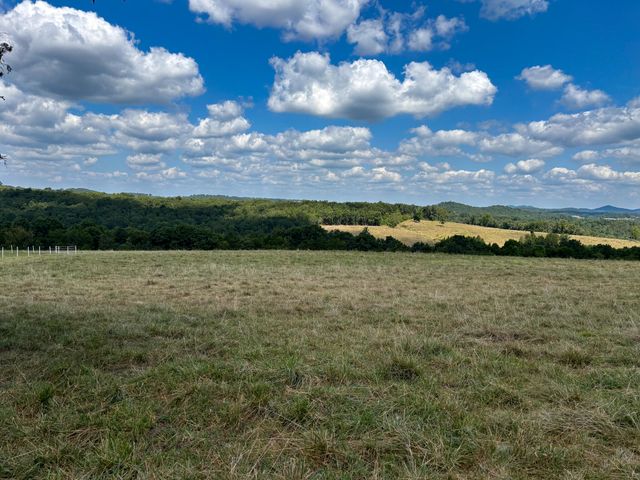 1181 County Road 504, Gainesville, MO 65655