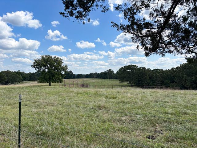 1181 County Road 504, Gainesville, MO 65655