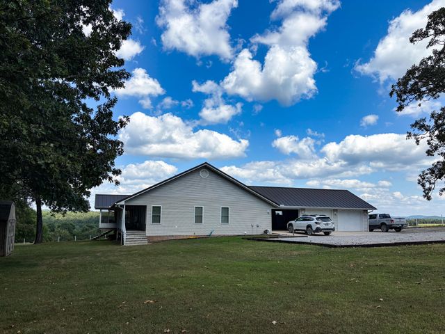 1181 County Road 504, Gainesville, MO 65655