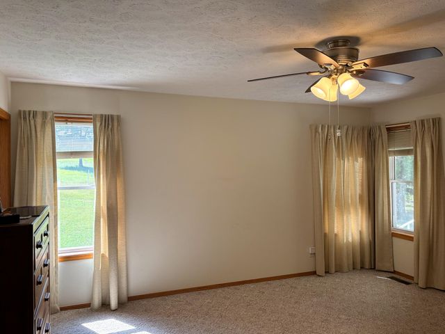 1181 County Road 504, Gainesville, MO 65655