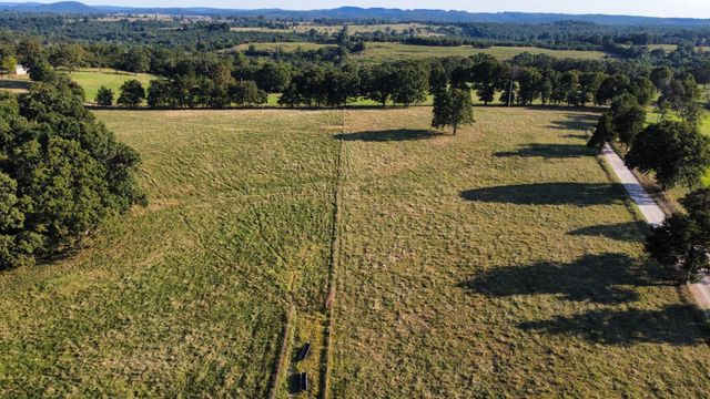 1181 County Road 504, Gainesville, MO 65655