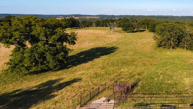 1181 County Road 504, Gainesville, MO 65655