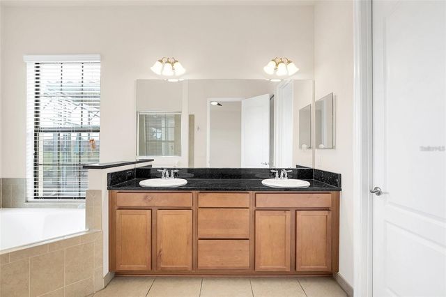 10466 STAPELEY DRIVE, Orlando, FL 32832