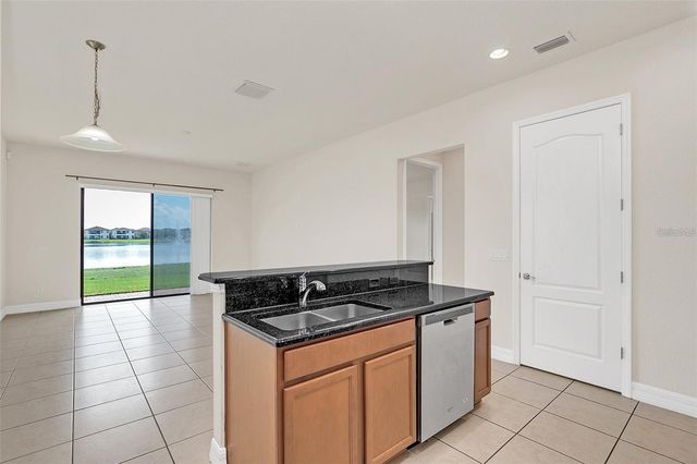 10466 STAPELEY DRIVE, Orlando, FL 32832