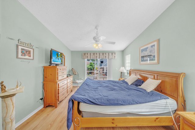 4255 NW 1st Drive, Deerfield Beach, FL 33442
