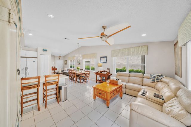4255 NW 1st Drive, Deerfield Beach, FL 33442