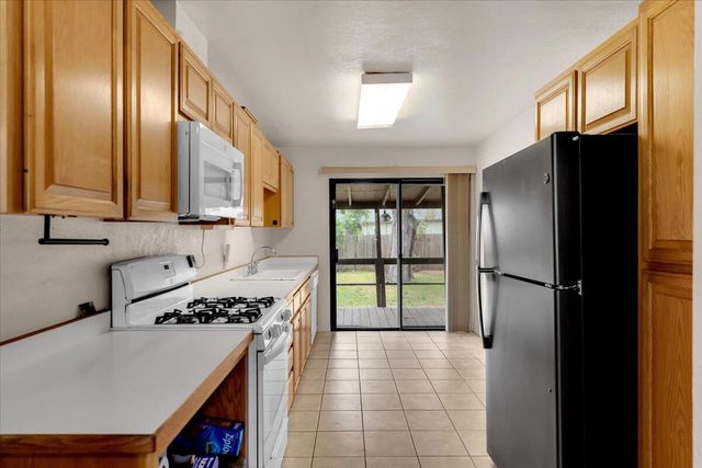 920 Dumosa Drive, Red Bluff, CA 96080