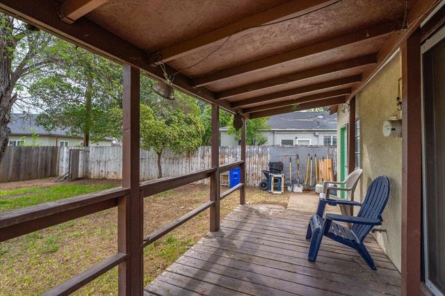 920 Dumosa Drive, Red Bluff, CA 96080