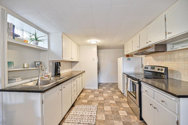 3628 E 16th Ave, Spokane, WA 99223