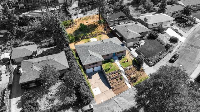 3628 E 16th Ave, Spokane, WA 99223