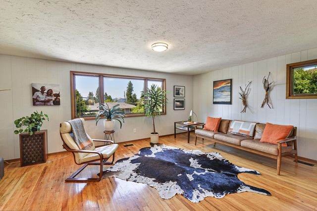 3628 E 16th Ave, Spokane, WA 99223