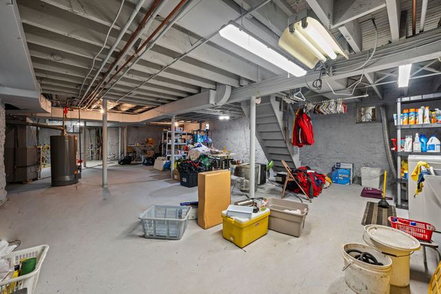 610 W Main Street, West Dundee, IL 60118