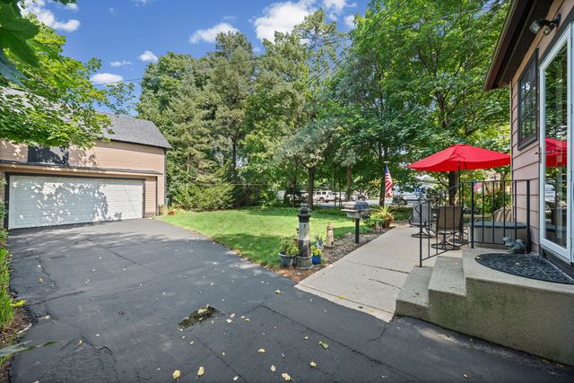 610 W Main Street, West Dundee, IL 60118