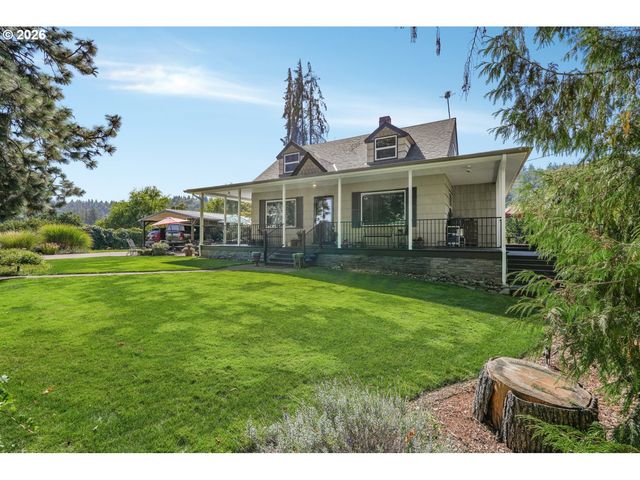 4370 EAGLE CREST Rd, Salem, OR 97304