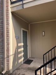 8100 Cambridge Street 119, Houston, TX 77054