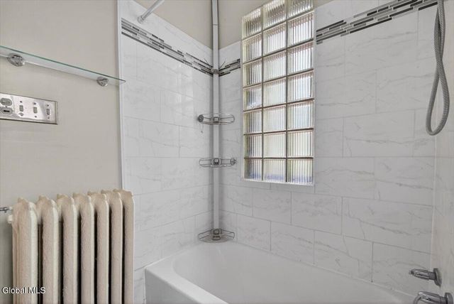852 Myrtle Avenue, Albany, NY 12208