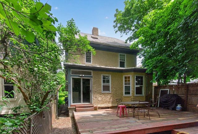 852 Myrtle Avenue, Albany, NY 12208