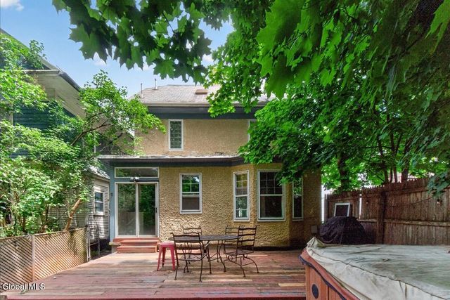 852 Myrtle Avenue, Albany, NY 12208