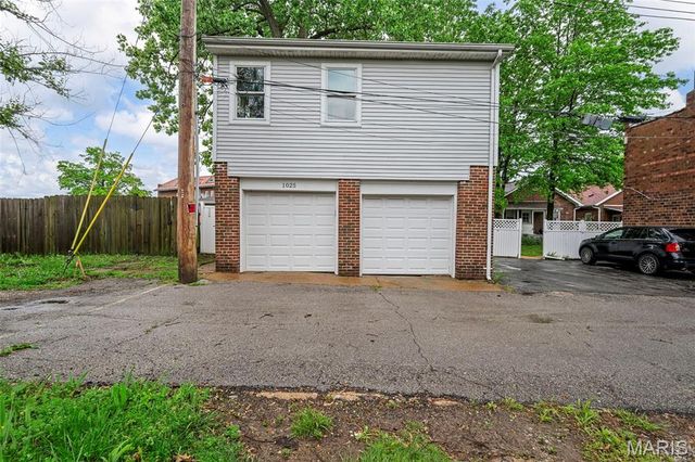 1025 Central Avenue, St Louis, MO 63139