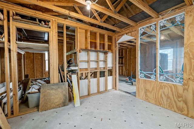 1025 Central Avenue, St Louis, MO 63139